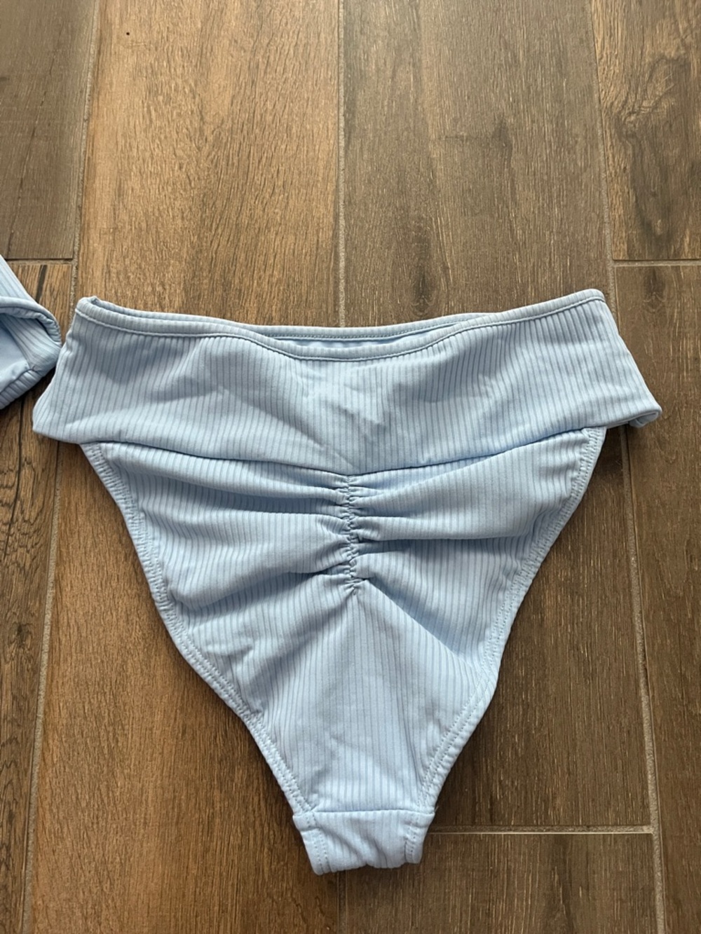 New Montce Hayden Knotted Rib Top and Tamarindo High Cut Bikini Bottom Set Large - Picture 8 of 10